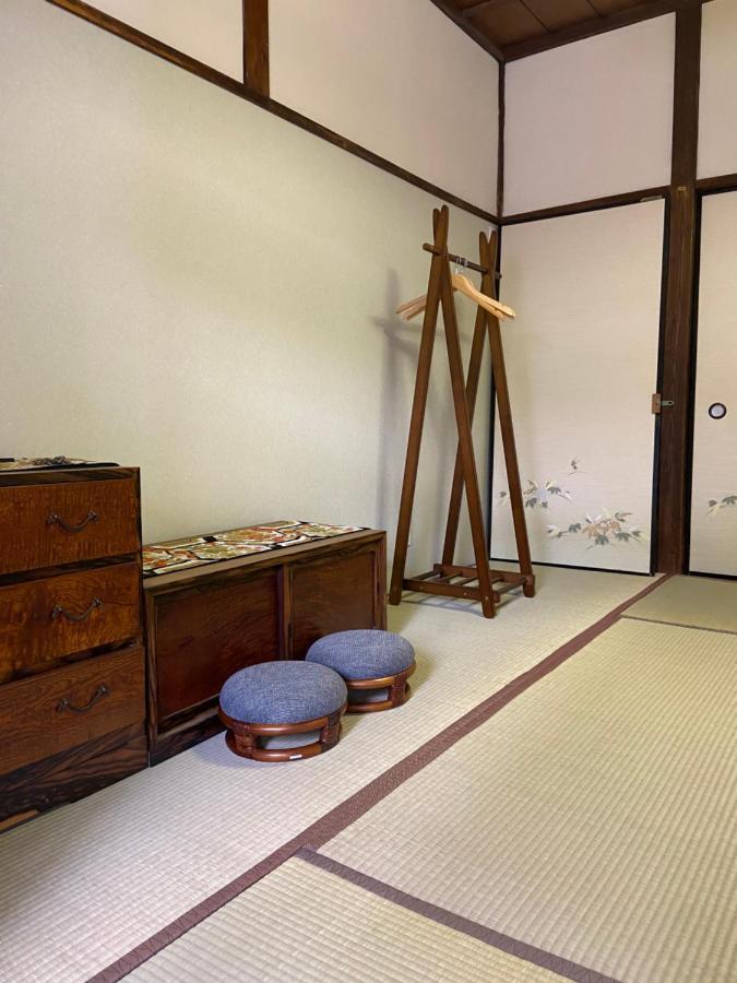 Okiya Guest House & Tapas Bar Kiryu Экстерьер фото
