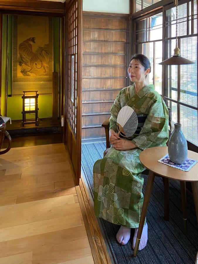 Okiya Guest House & Tapas Bar Kiryu Экстерьер фото